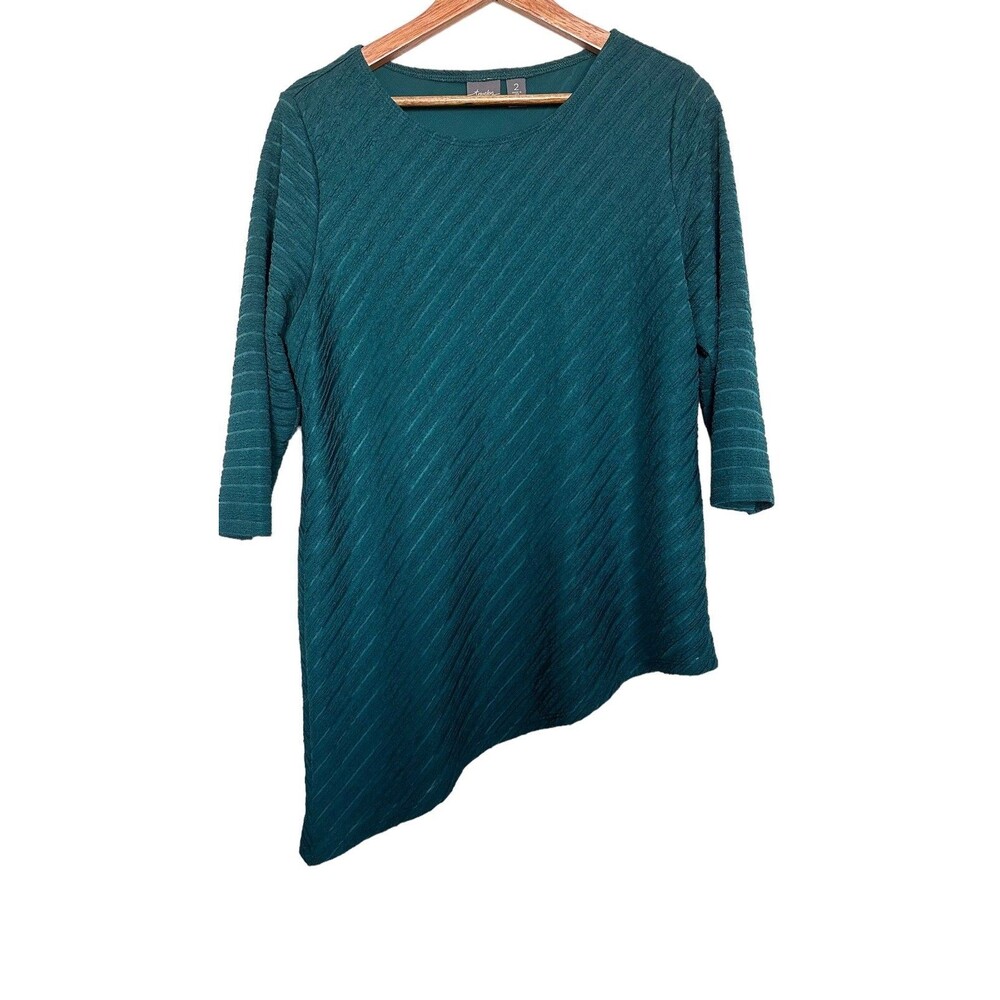 Chico’s Travelers Collection Women’s Sz 2(L) Green Asymmetrical 3/4 Sleeve Top - Picture 2 of 5